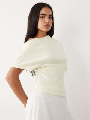Gina Tricot soft asymmetric top