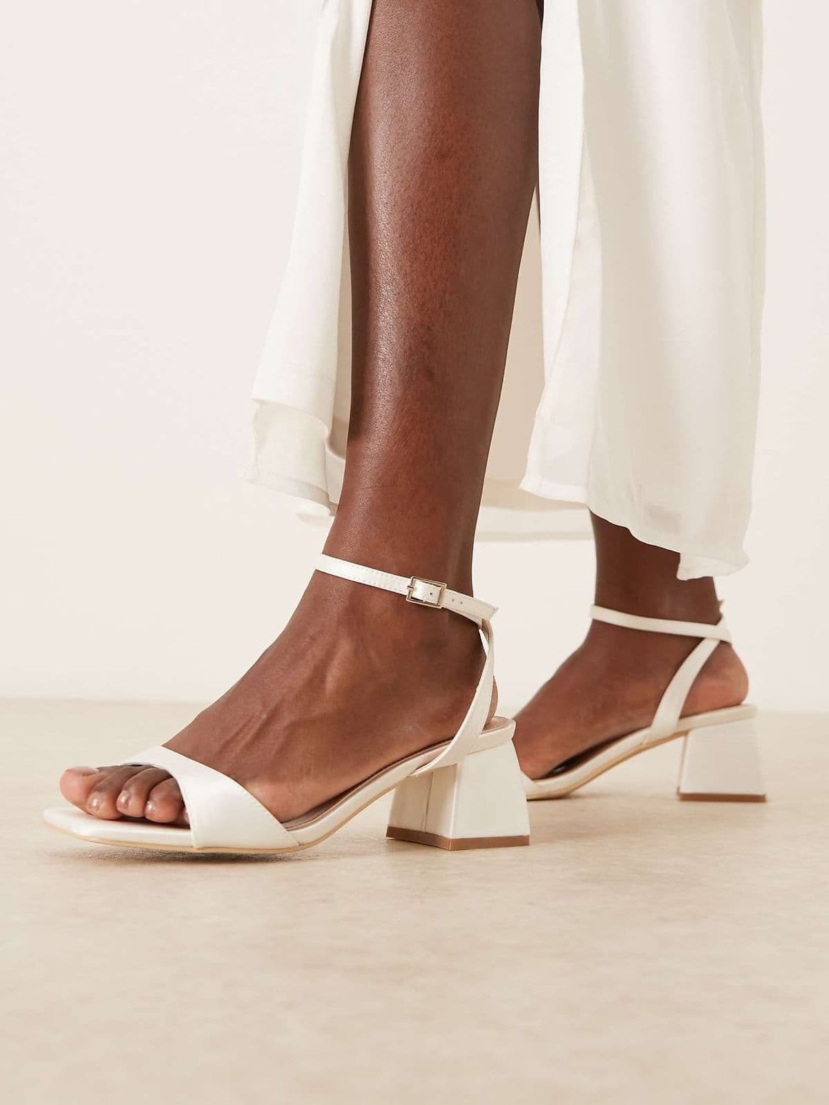 ASOS product image 34e2406d26f1