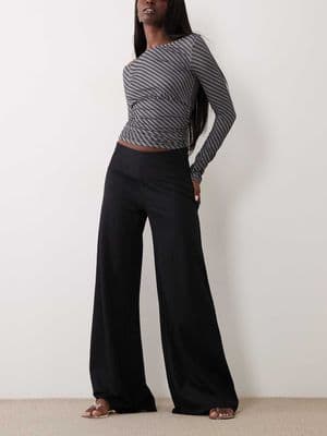 Gina Tricot wide leg jersey pants