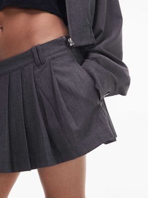 ASOS product image 5ad8d766fa80