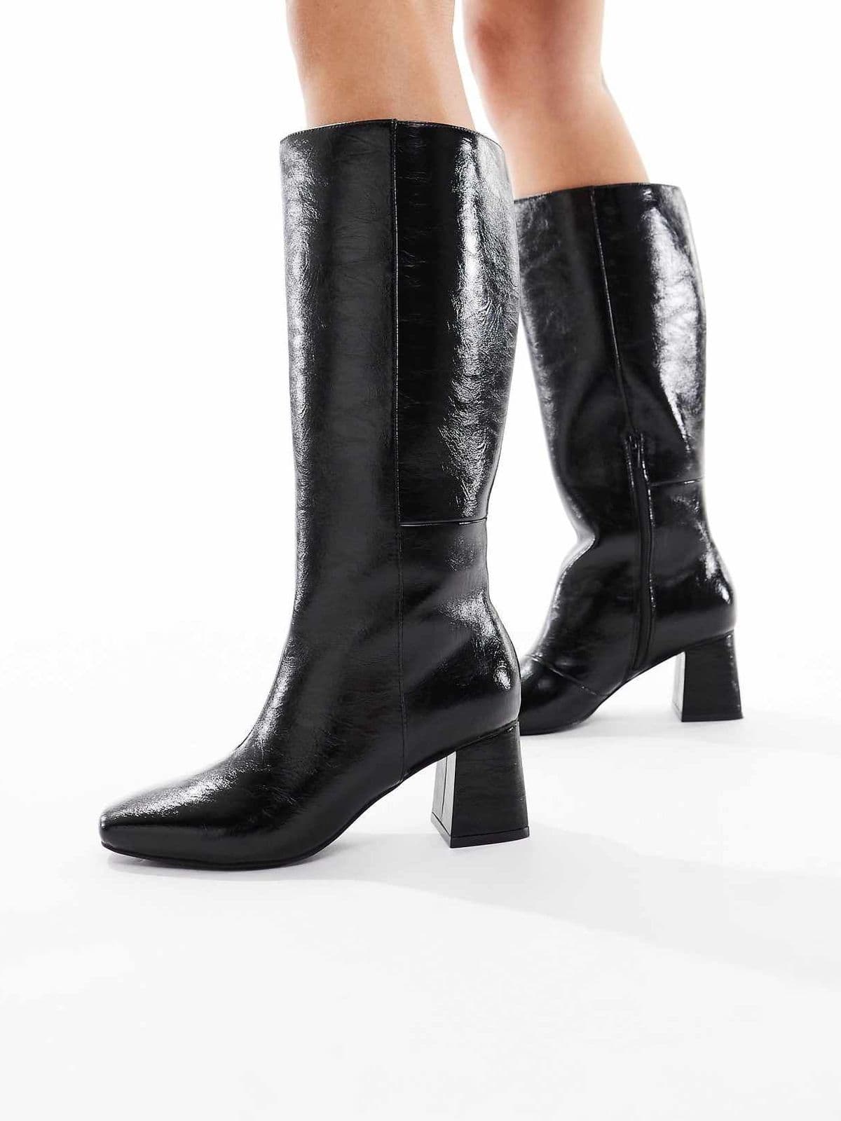 ASOS product image 62deb43a376a