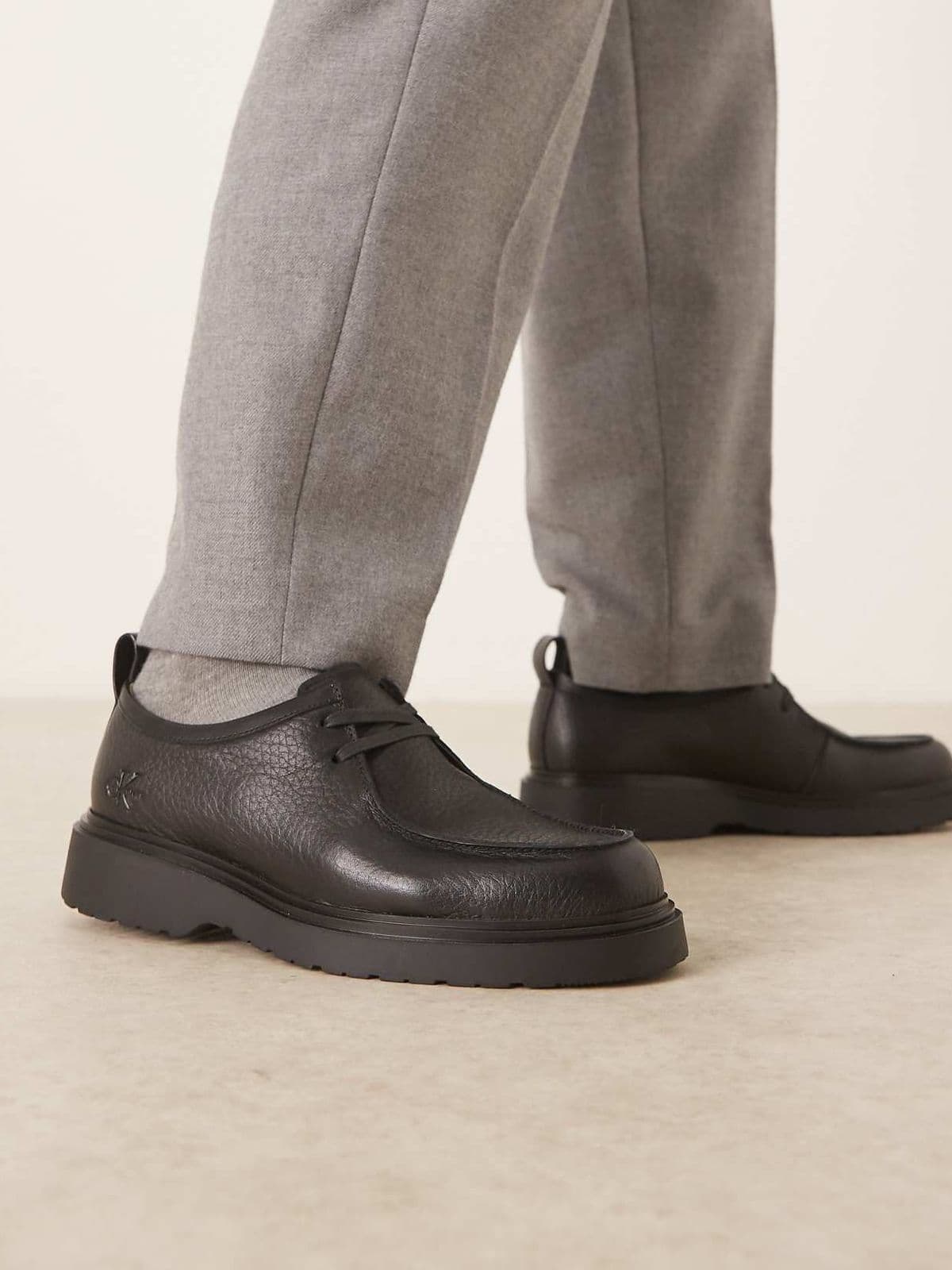 ASOS product image 64d21d04e0f9