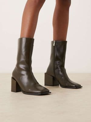Glamorous block heel square toe boots