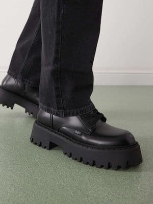 Buffalo Asp lace-up boots