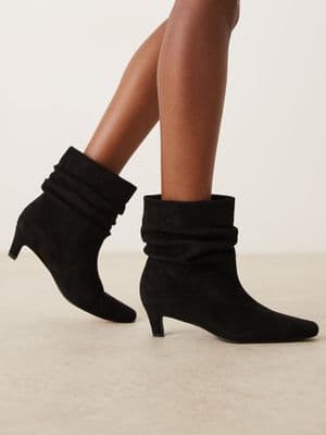 Glamorous kitten heel ruched mid ankle boots
