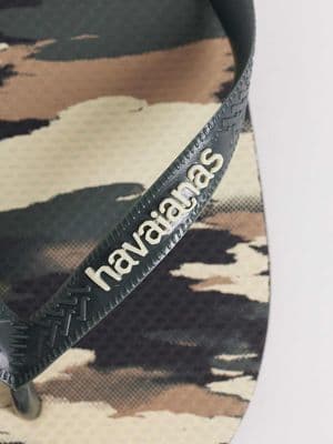 Havaianas top camo flip flops