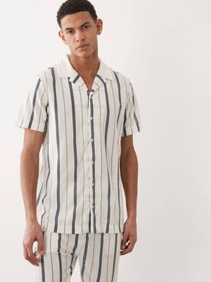 Brave Soul textured short sleeve shirt