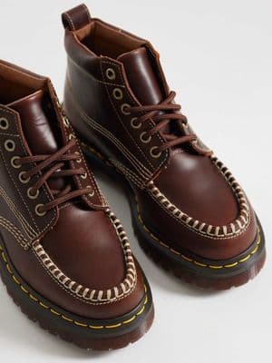Dr Martens Lowell chukka boots