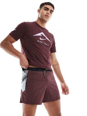 Nike Running Trail logo 5 inch shorts