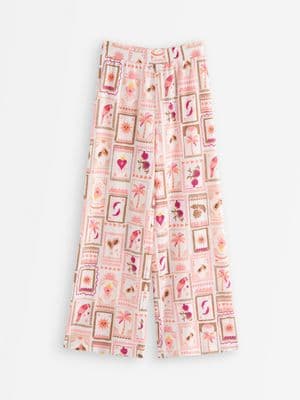 Crinkled trousers
