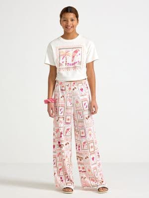 Crinkled trousers