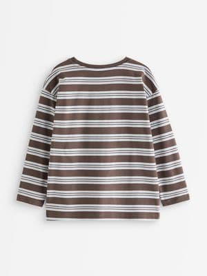 Long-sleeved top