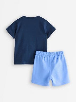 Set - t-shirt and sweat shorts