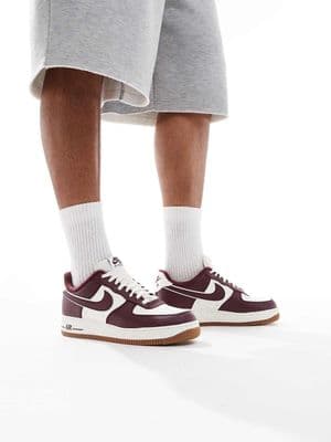 Nike Air Force 1 '07 LV8 sneakers